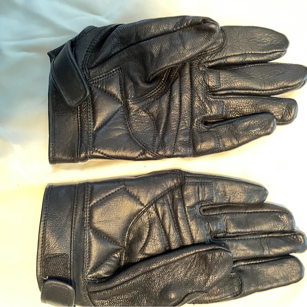 Olympia men’s leather motorcycle gloves